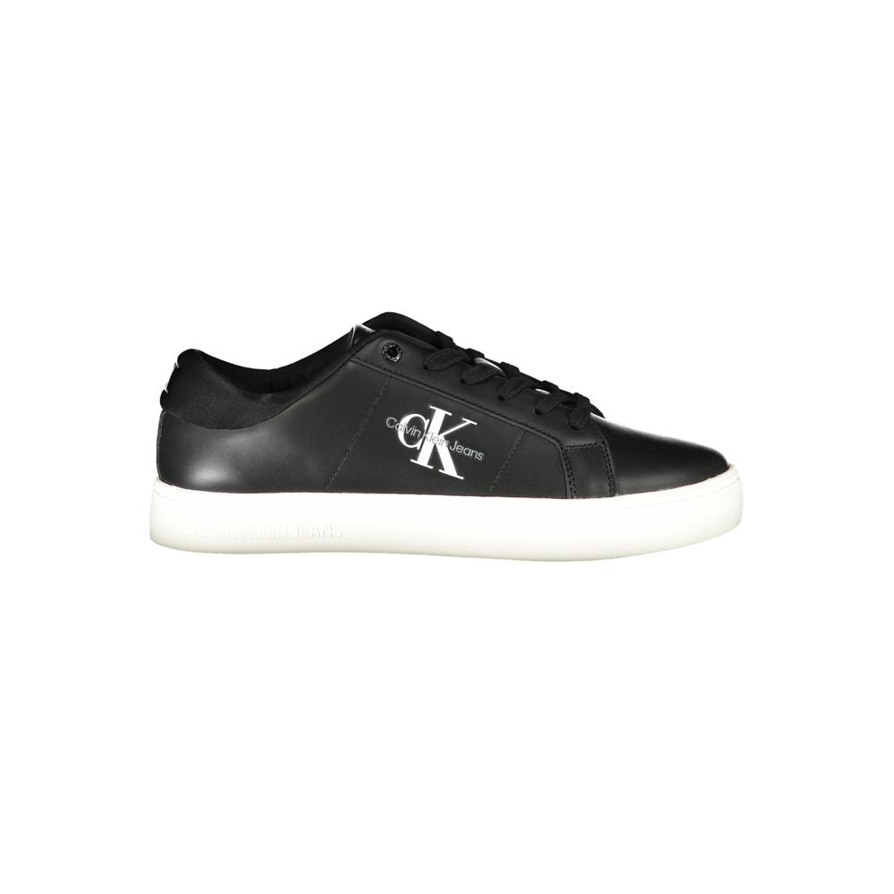 Calvin Klein Umweltbewusste Sneakers mit charakteristischem Stil