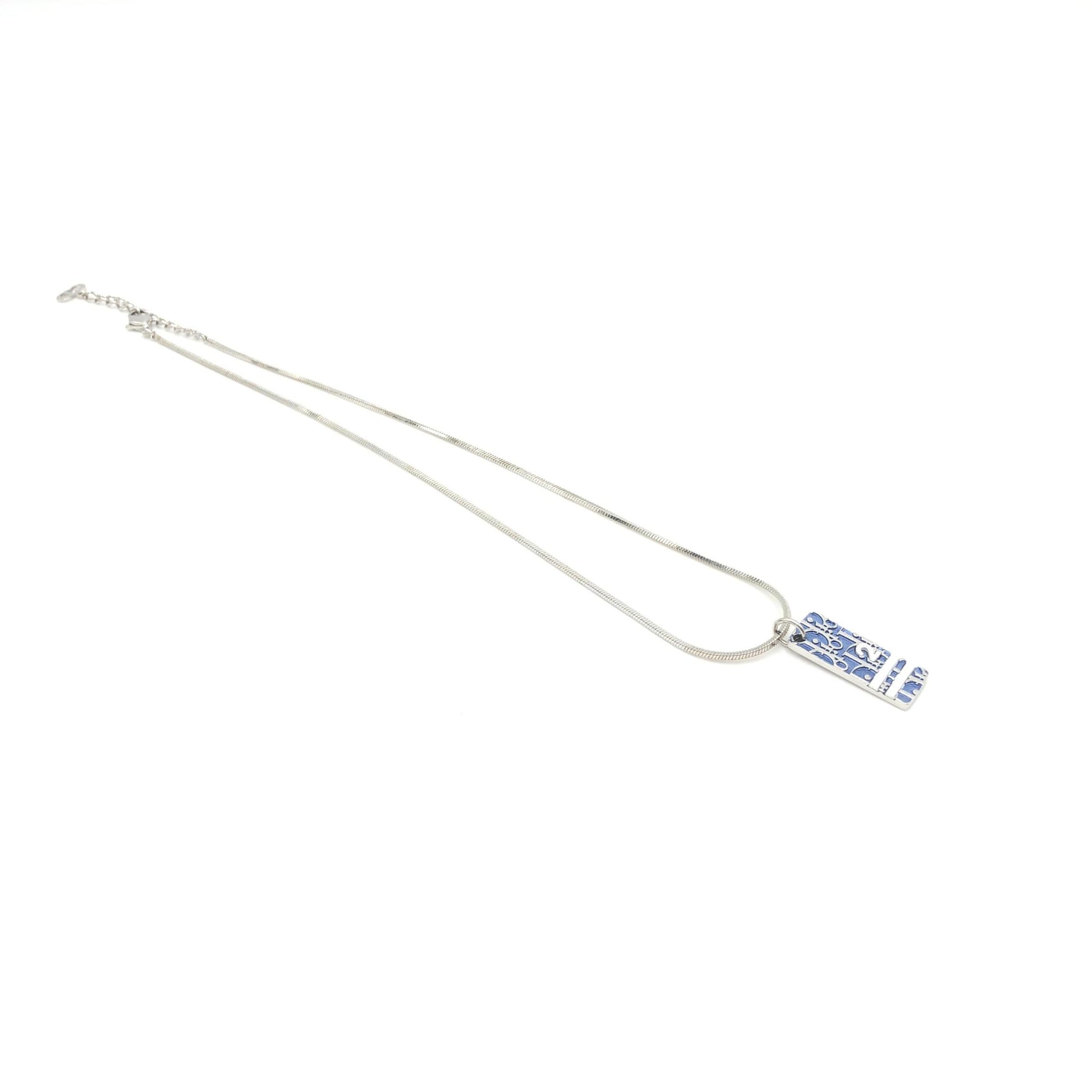 Collier avec pendentif Christian Dior Blue Trotter