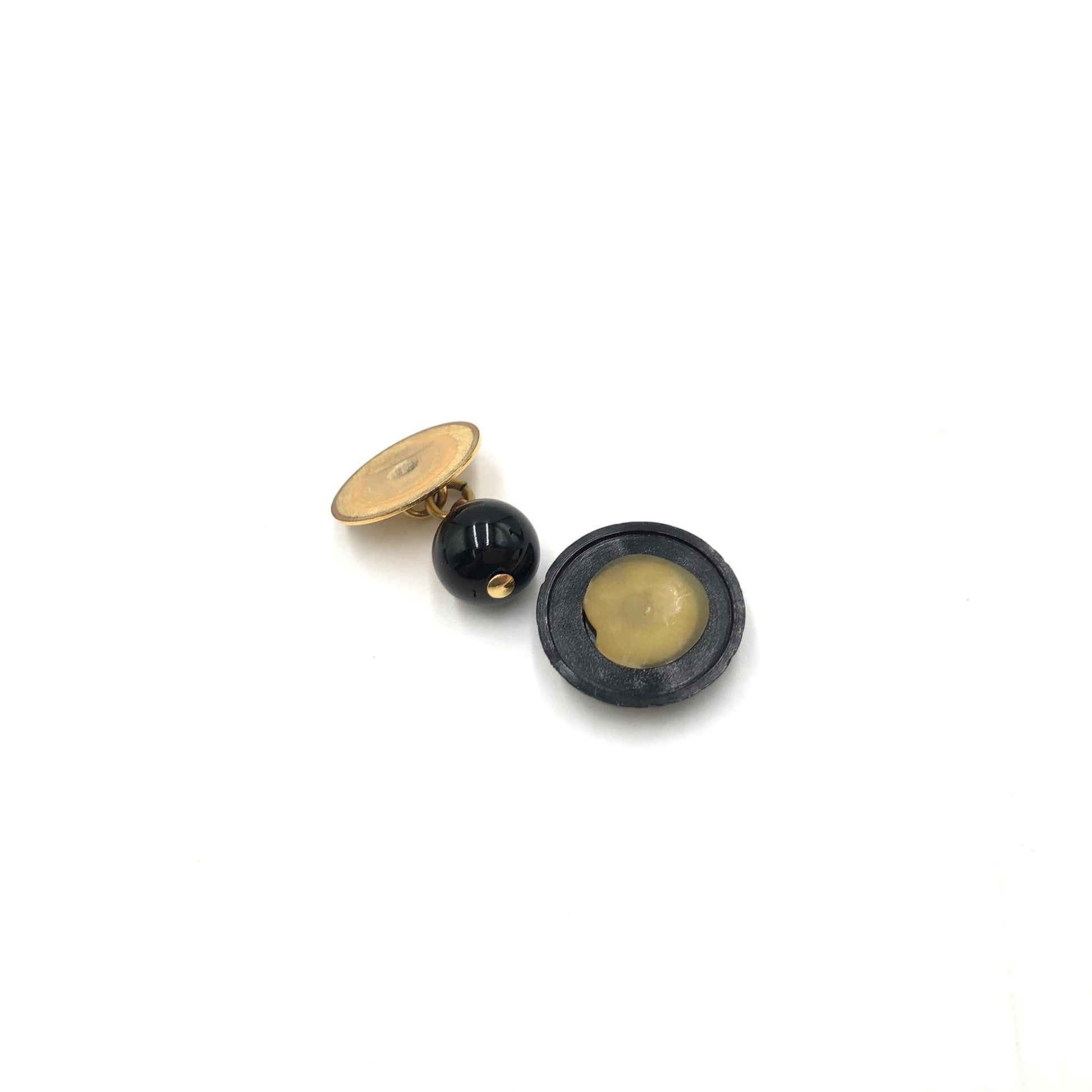 Boutons de manchette Chanel Matelassé Coco Mark en plastique noir