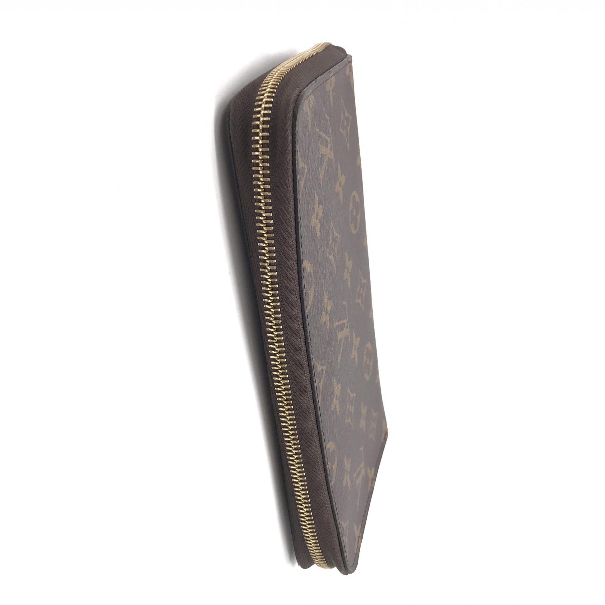 Louis Vuitton Monogram Zippy Wallet In Good Condition