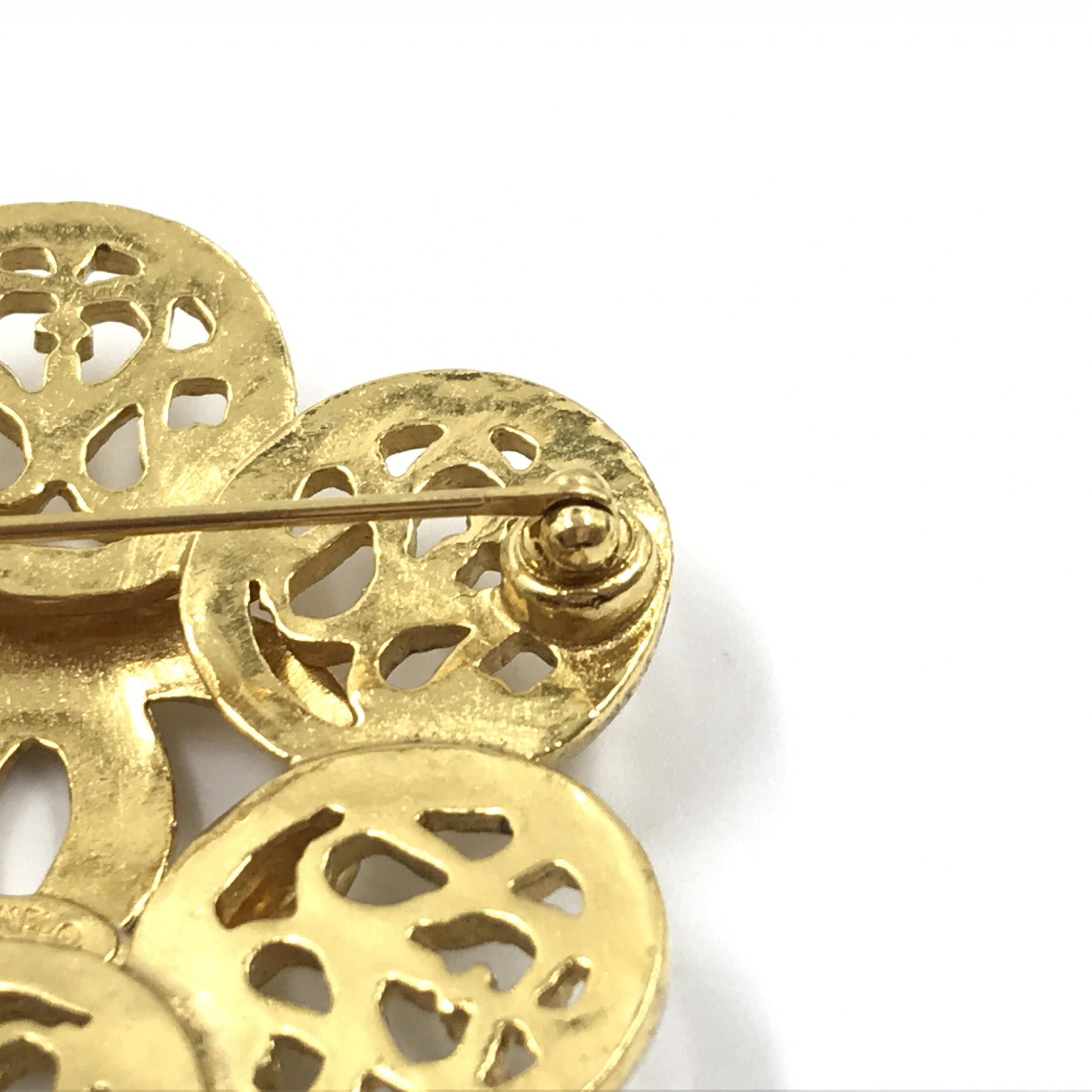 Broche Coco Médaillon Vintage Bijoux Fantaisie Chanel