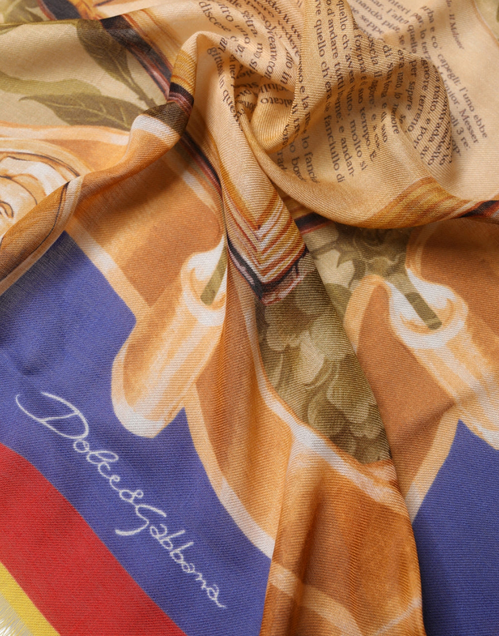 Dolce & Gabbana Châle foulard enveloppant Italie Chine Multicolore 140cm x 130cm