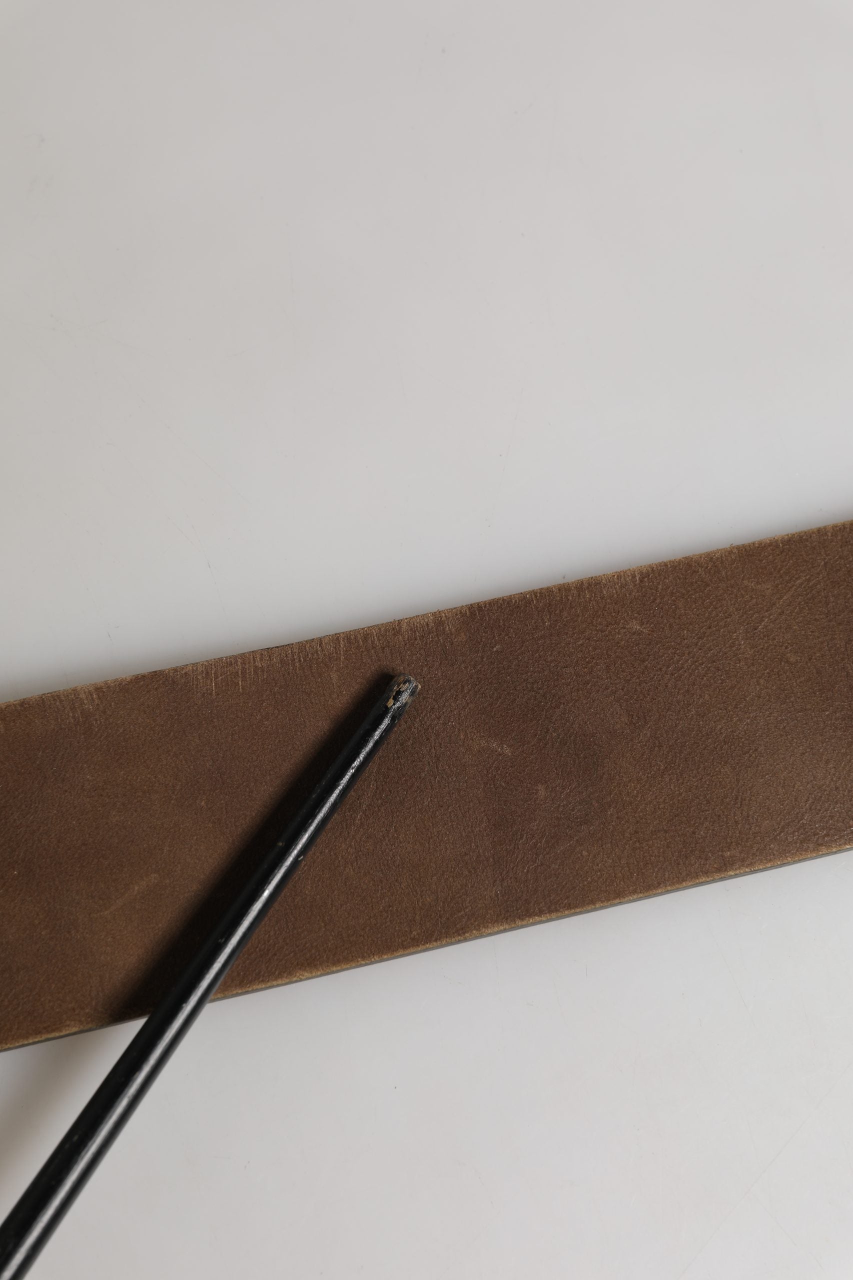 Ceinture Ermanno Scervino en Cuir Marron avec Boucle Large en Métal Doré