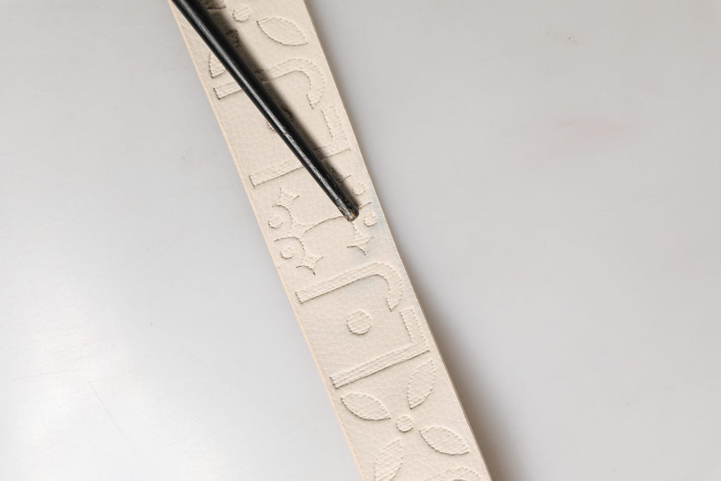 Ceinture large femme Liu Jo en cuir beige avec boucle ardillon en métal argenté