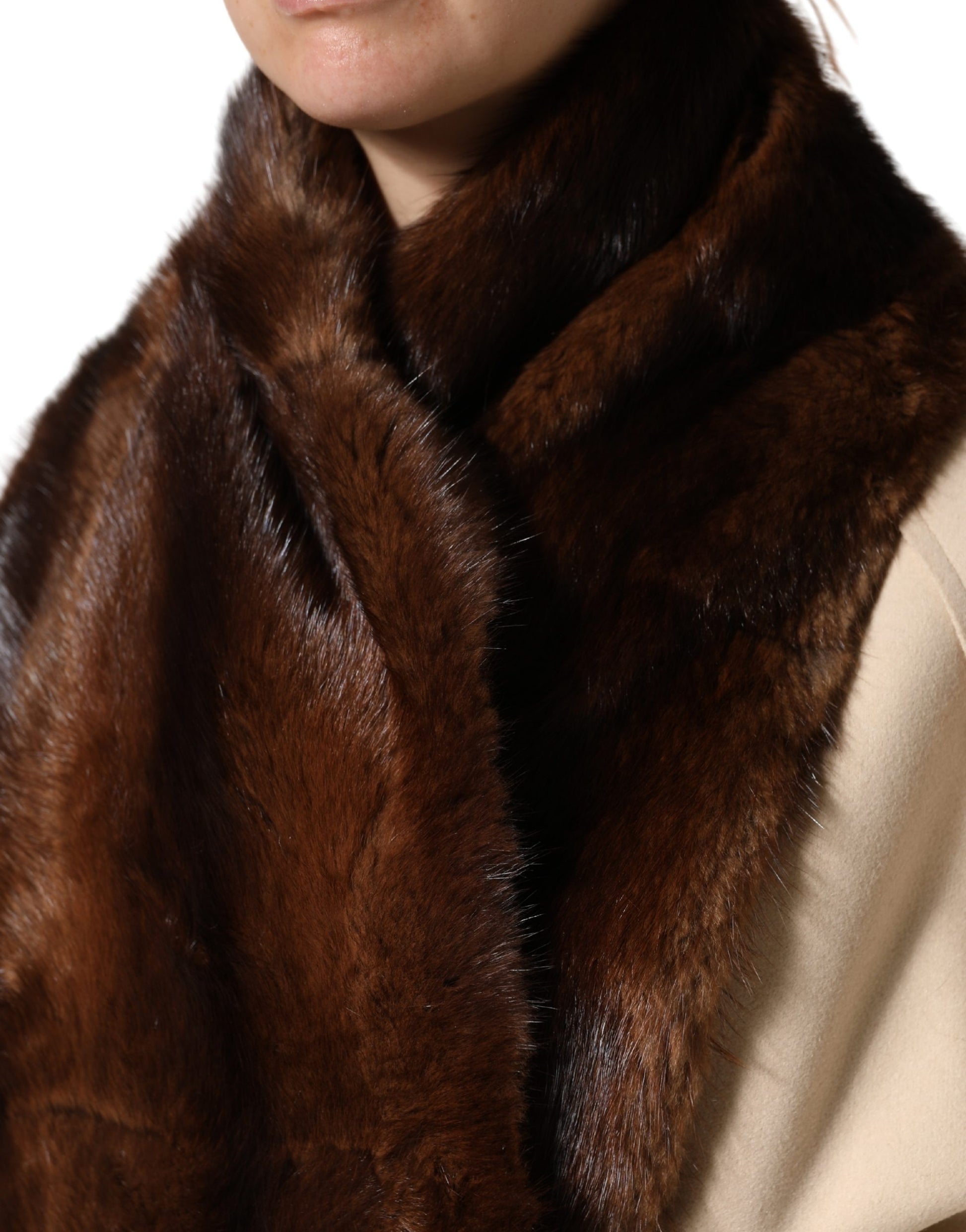 Écharpe châle en fourrure à rayures noires et marron Dolce & Gabbana