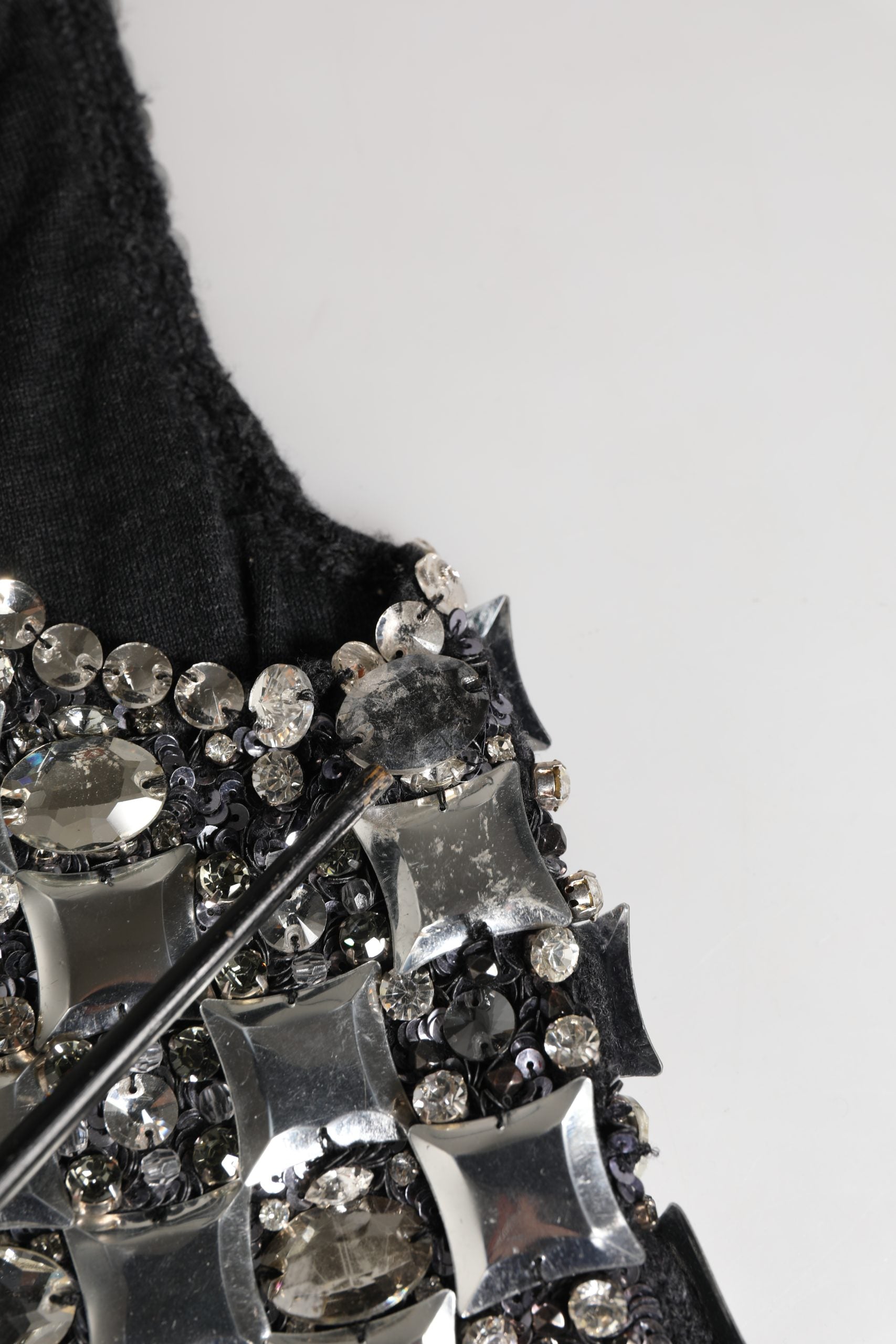 Passe-montagne Dolce & Gabbana en laine noire orné de cristaux