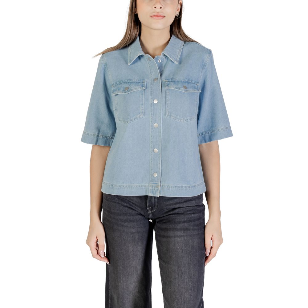 Chemise en coton manches courtes bleu clair uniquement
