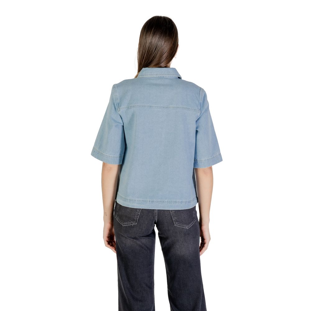 Chemise en coton manches courtes bleu clair uniquement