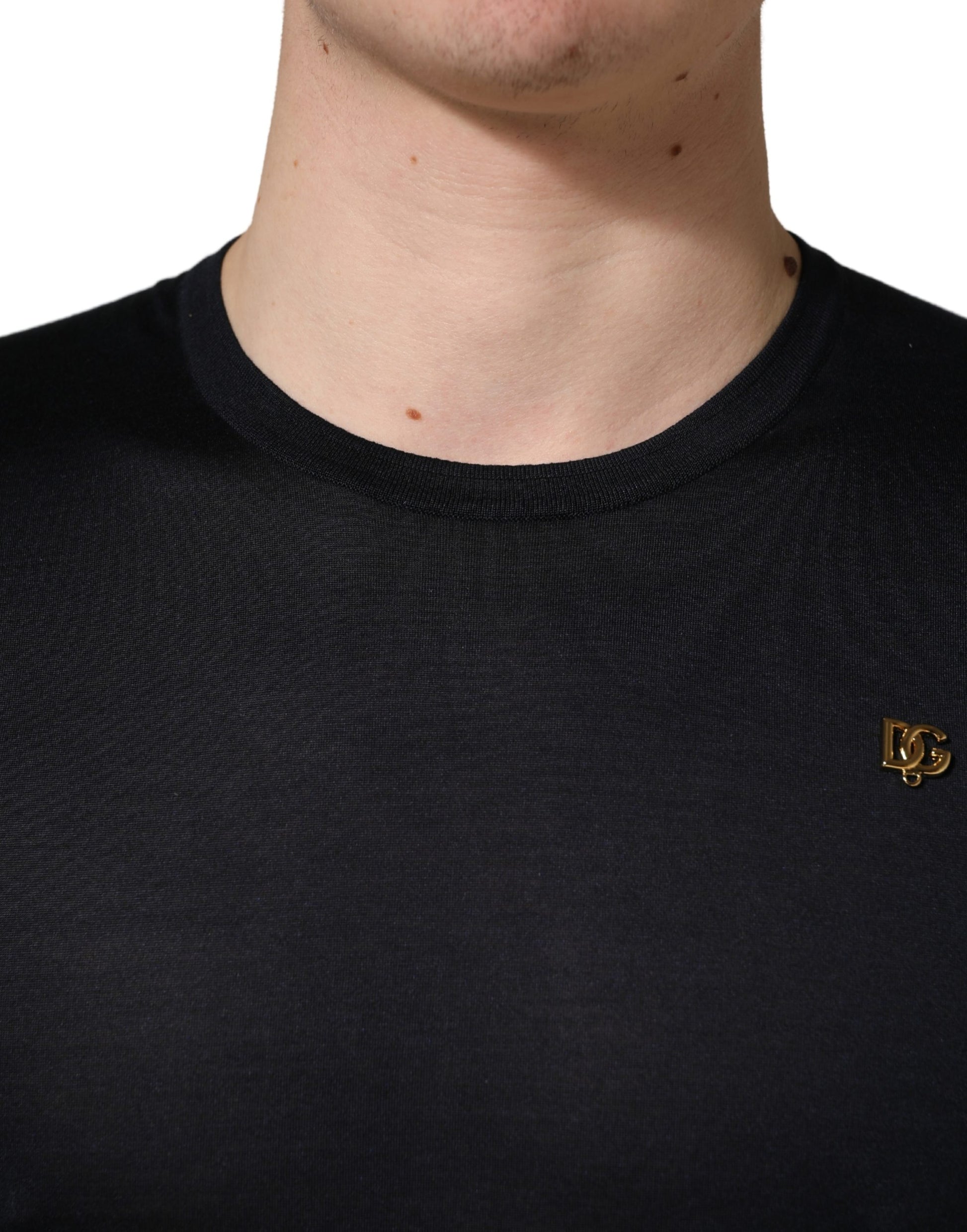 T-shirt Dolce & Gabbana en soie bleu foncé avec logo DG pour homme et col ras-du-cou