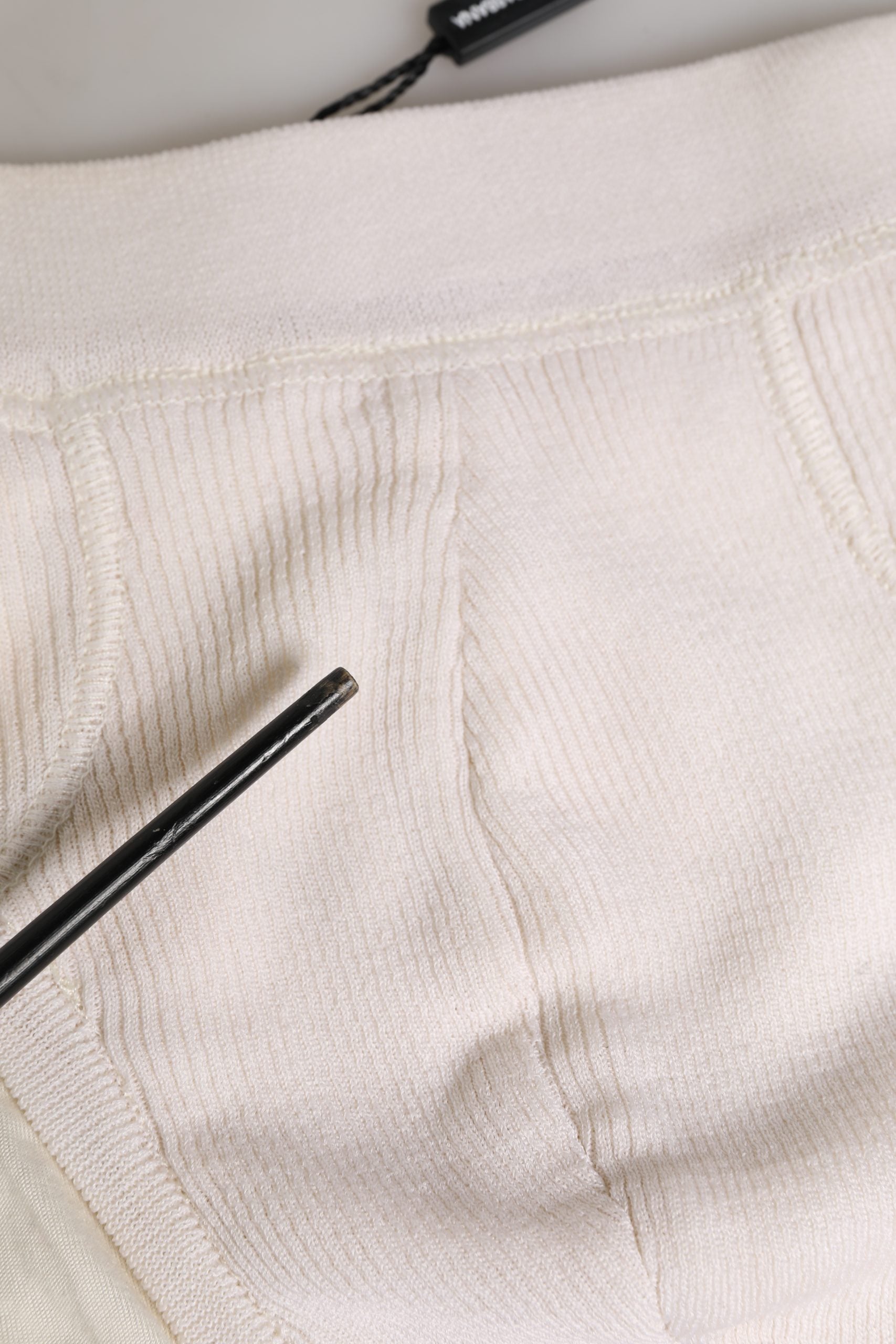 Slip Dolce & Gabbana en soie blanc cassé avec logo pour homme