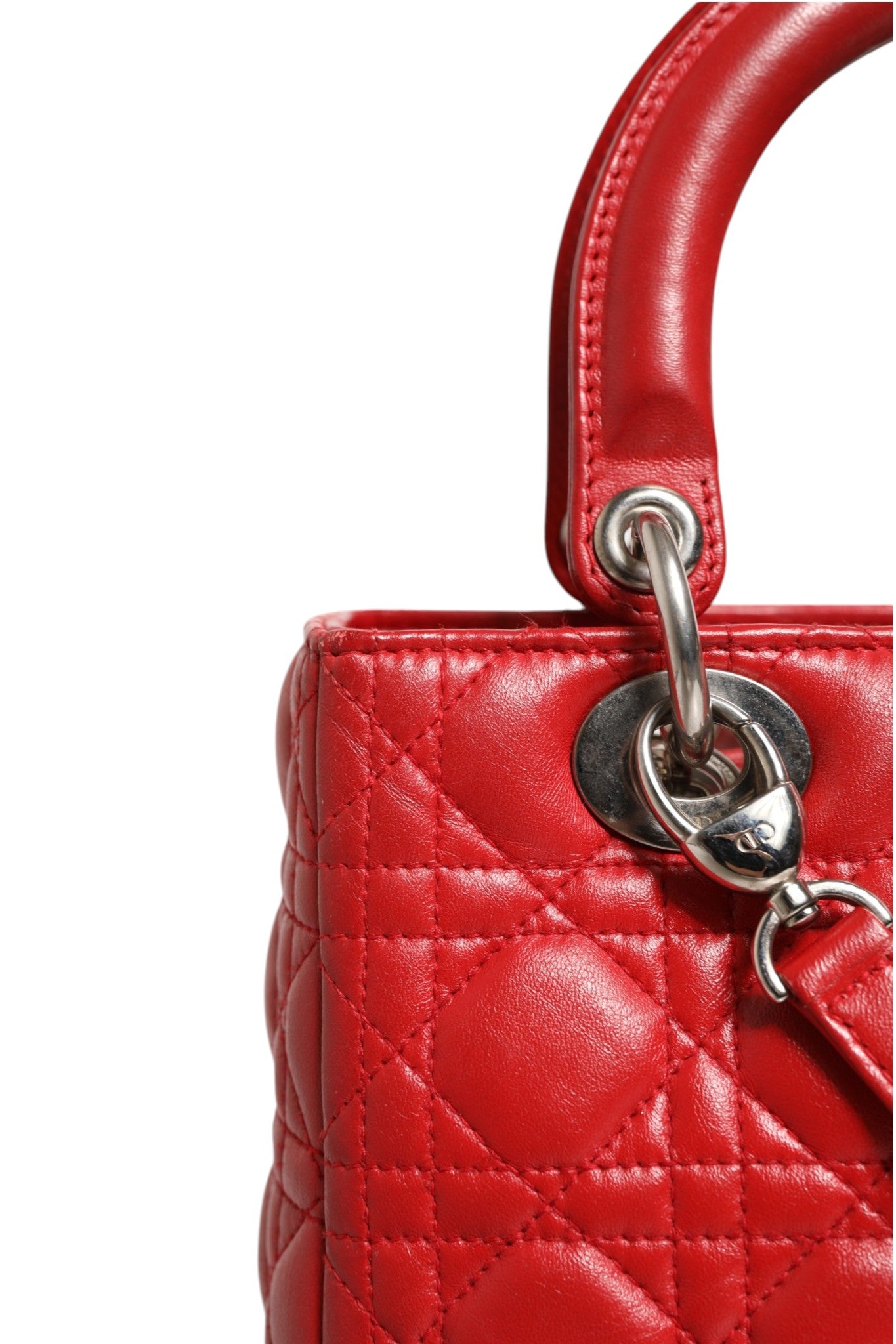 Sac Lady Dior en cuir d'agneau Cannage rouge Christian Dior