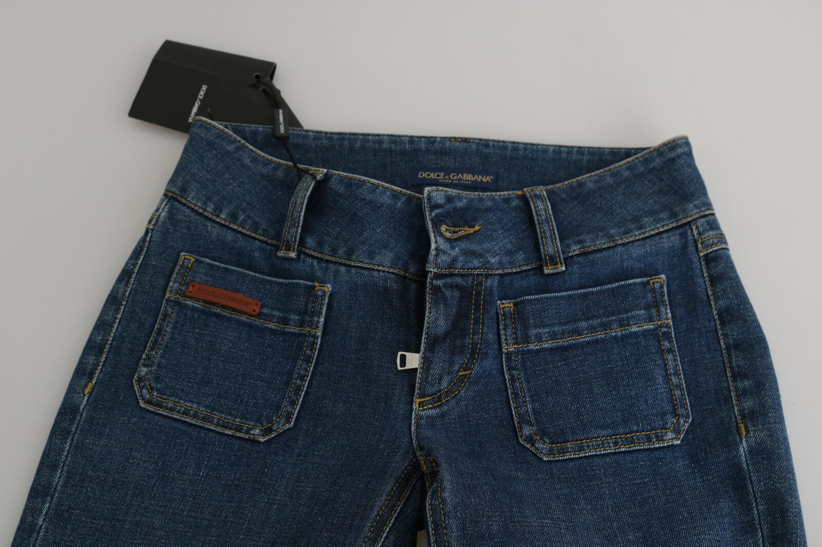 Jeans Dolce & Gabbana en denim bleu coupe slim, longueur raccourcie, taille mi-haute