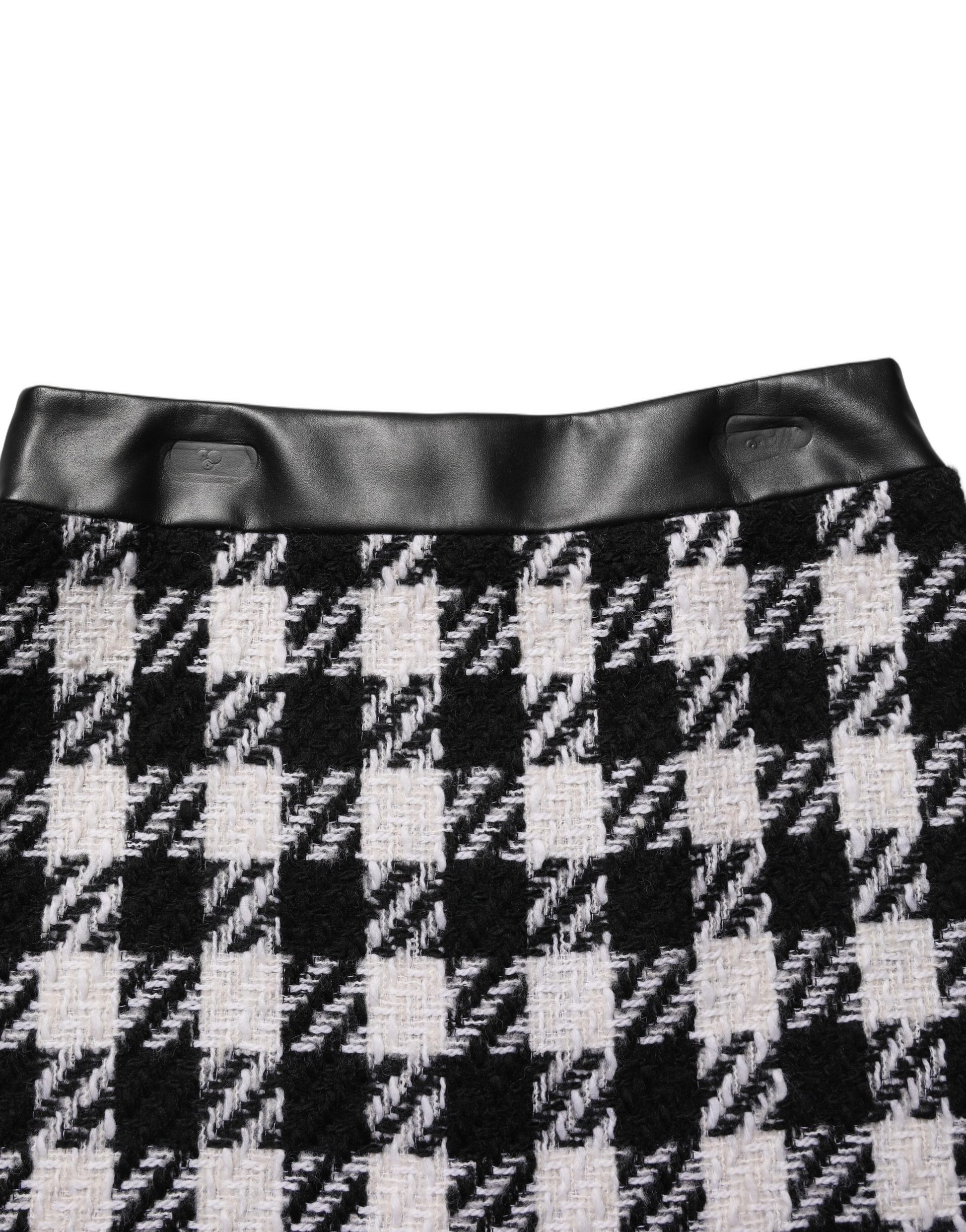 Mini-jupe en tweed pied-de-poule noir et blanc Dolce & Gabbana