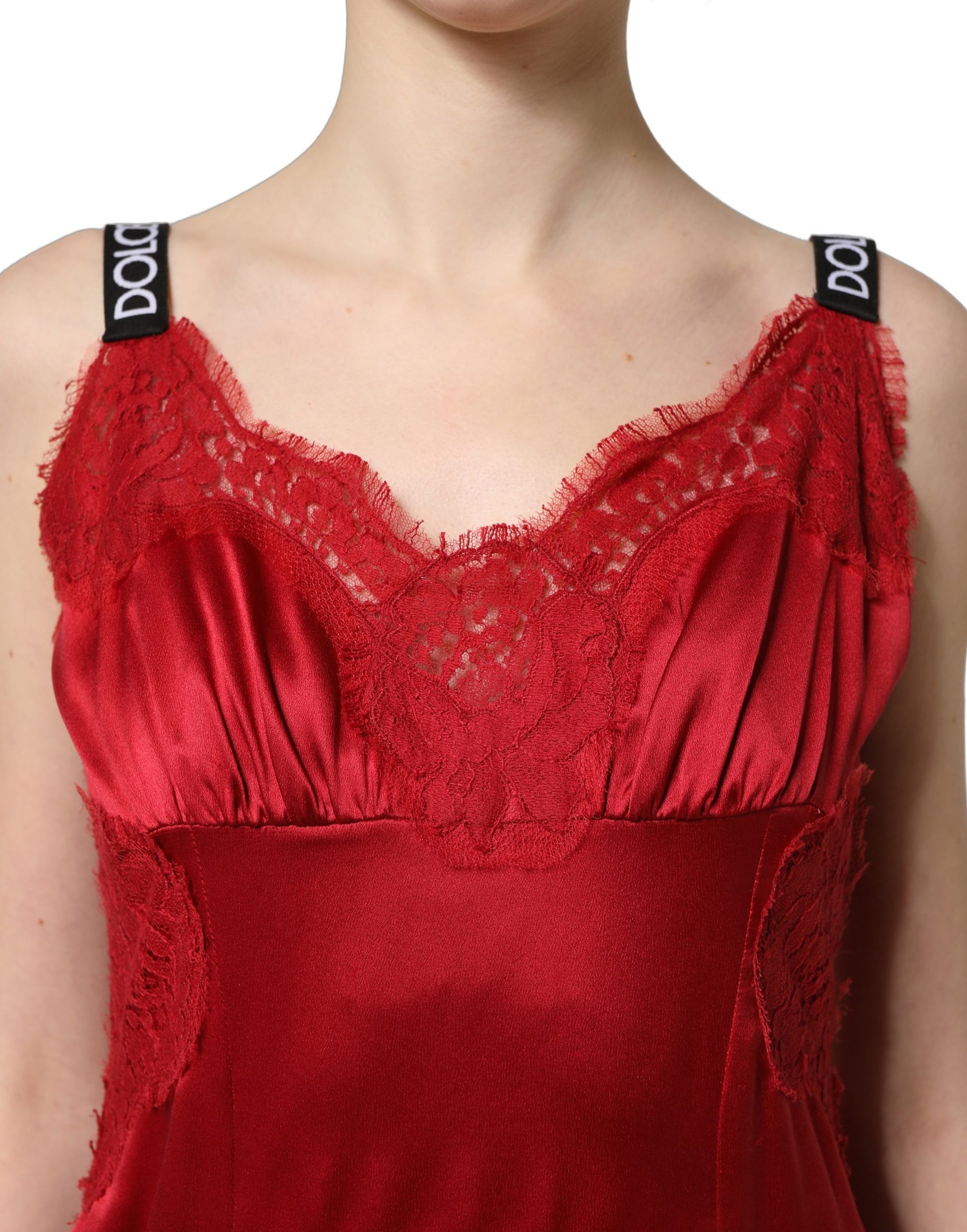 Robe longue Dolce & Gabbana en soie rouge sans manches avec dentelle