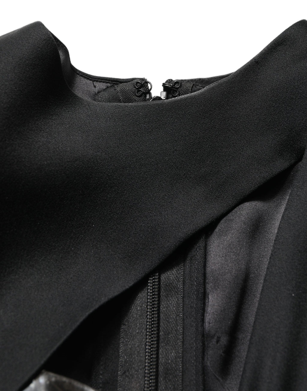 Robe de Cocktail Asymétrique Noire et Argentée Dolce & Gabbana
