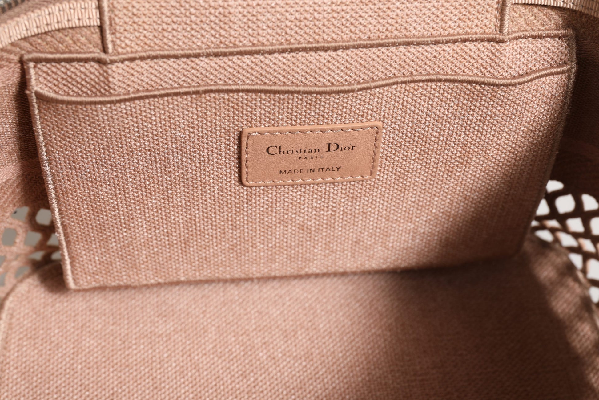 Trousse de Toilette de Voyage Christian Dior en Résille Brodé Dior