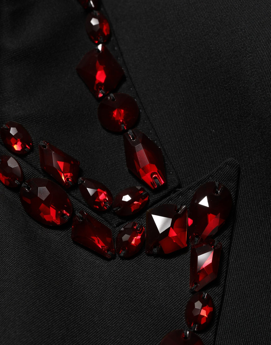 Costume 2 pièces noir orné de cristaux Dolce & Gabbana