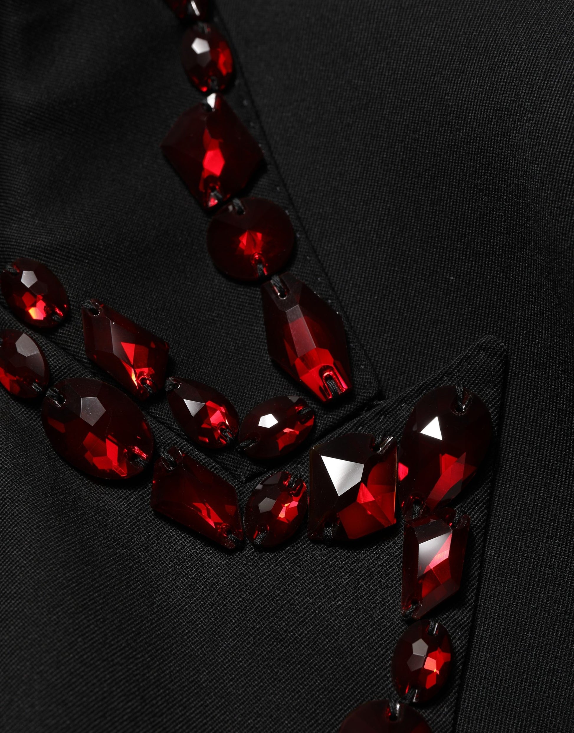 Costume 2 pièces noir orné de cristaux Dolce & Gabbana