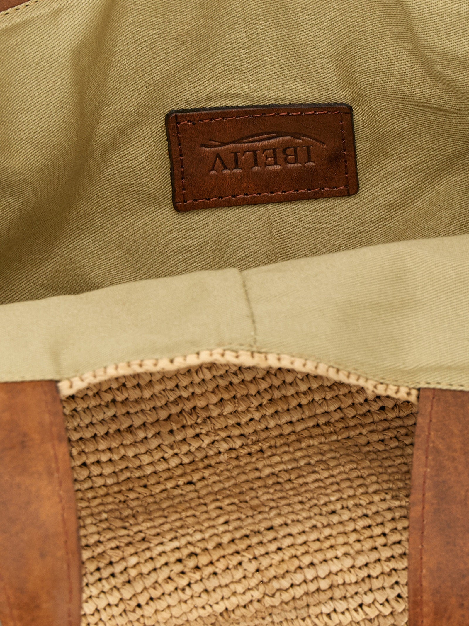 Ibeliv Beige Raffia Handbag