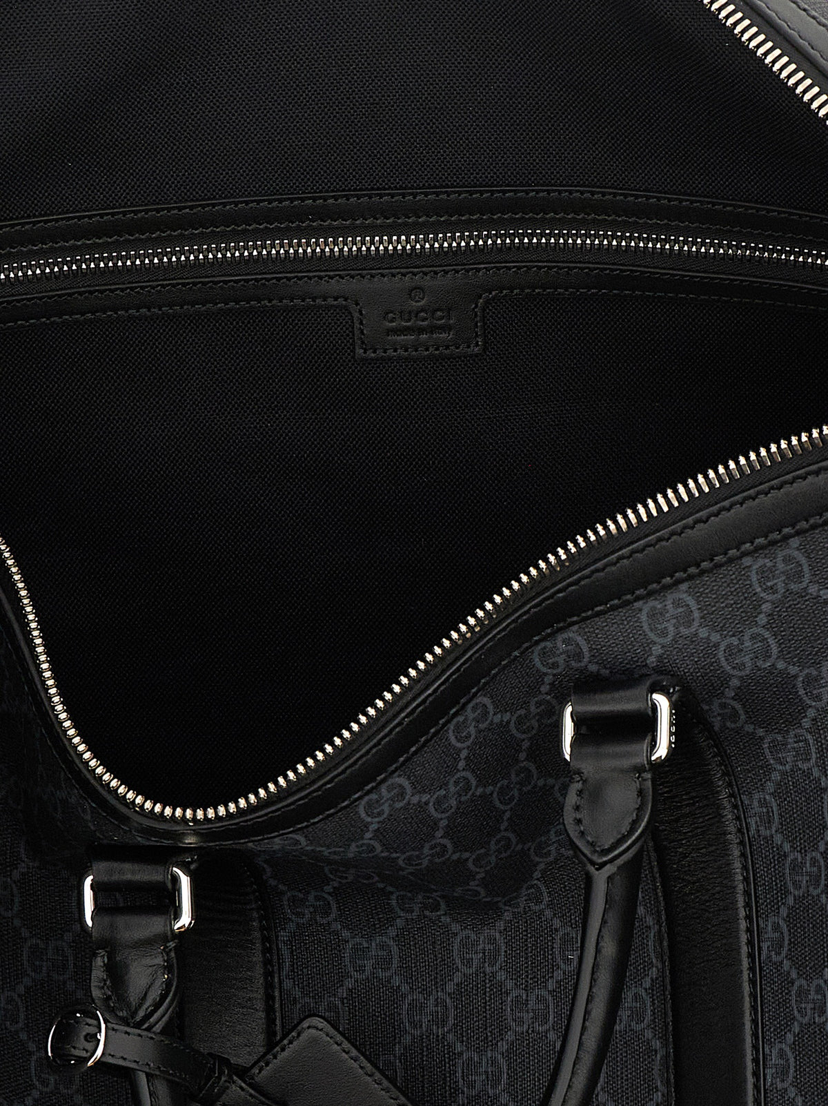 Gucci Accessoires aus schwarzem Polyethylen
