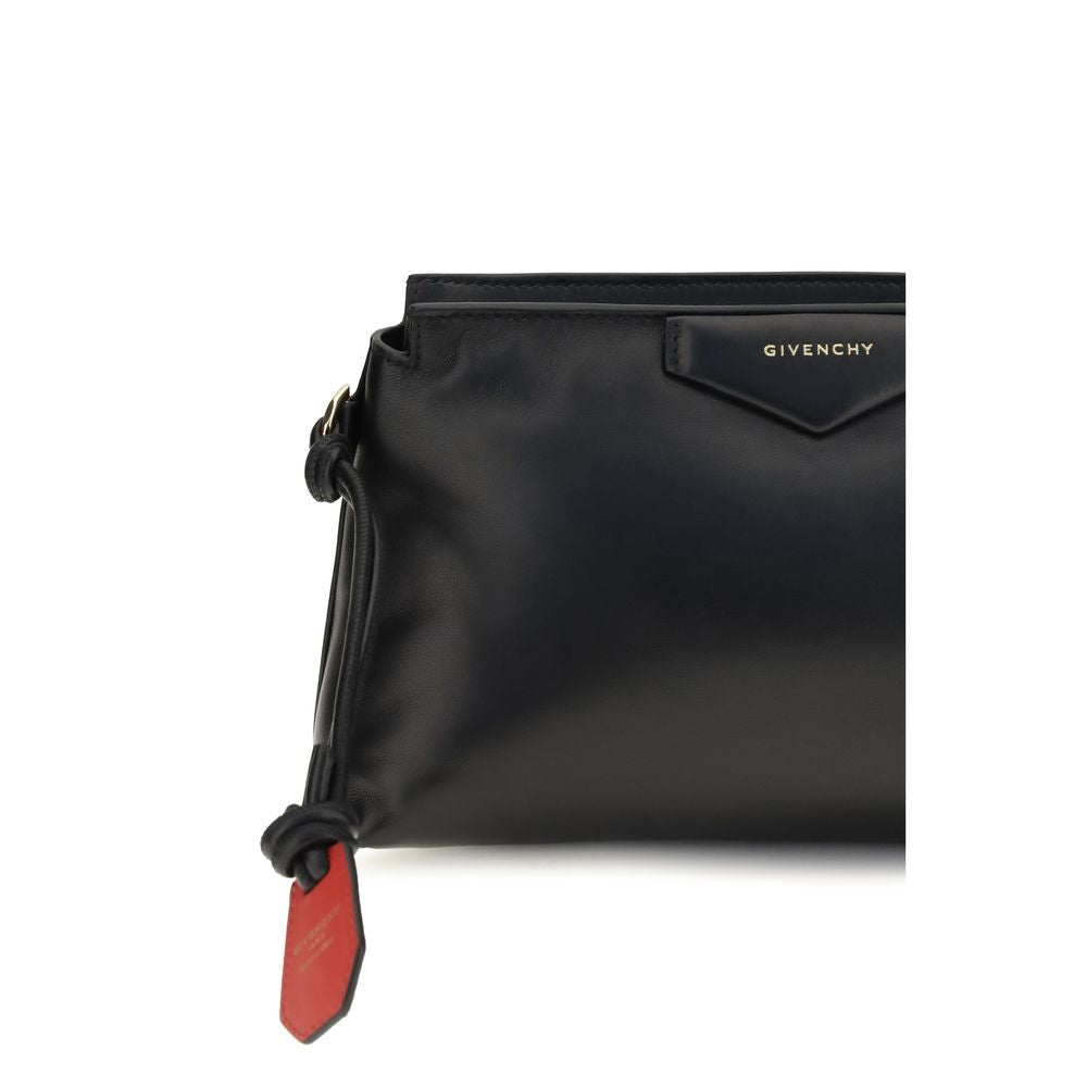 Givenchy Clutch aus schwarzem Lammleder (Ovis Aries)