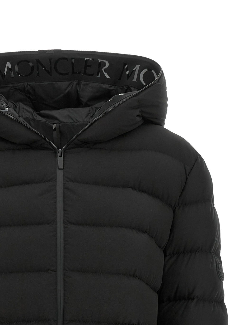 Moncler Schwarze, durchgehende Jacke aus Polyester