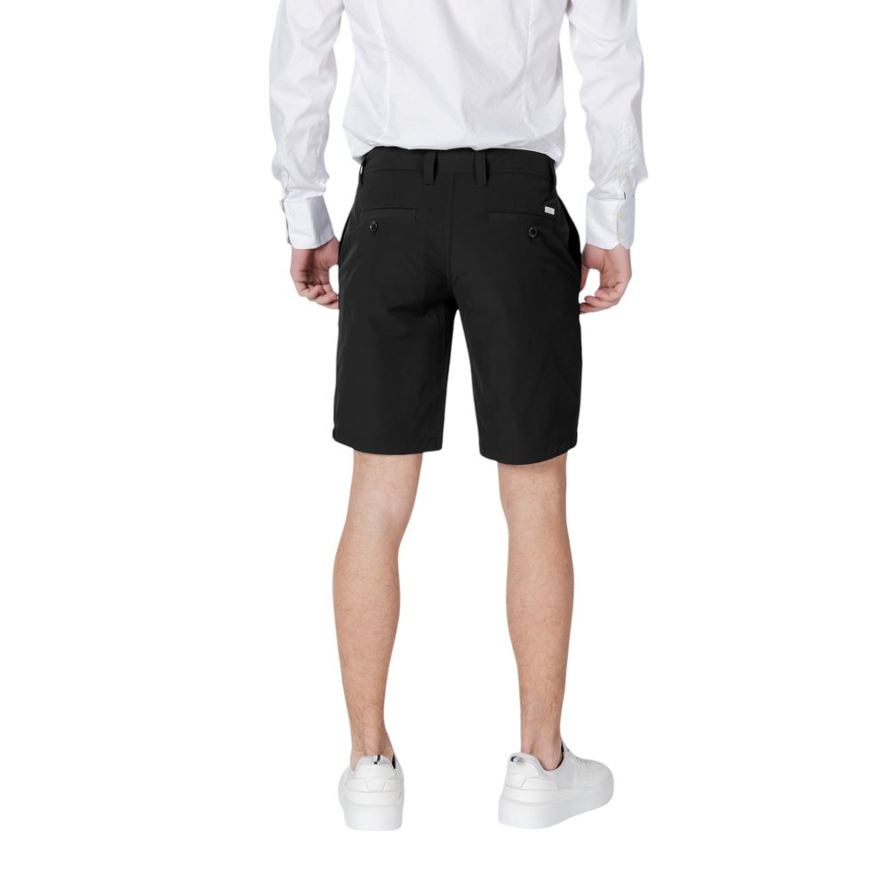 Armani Exchange Schwarze Bermuda-Shorts aus Polyamid
