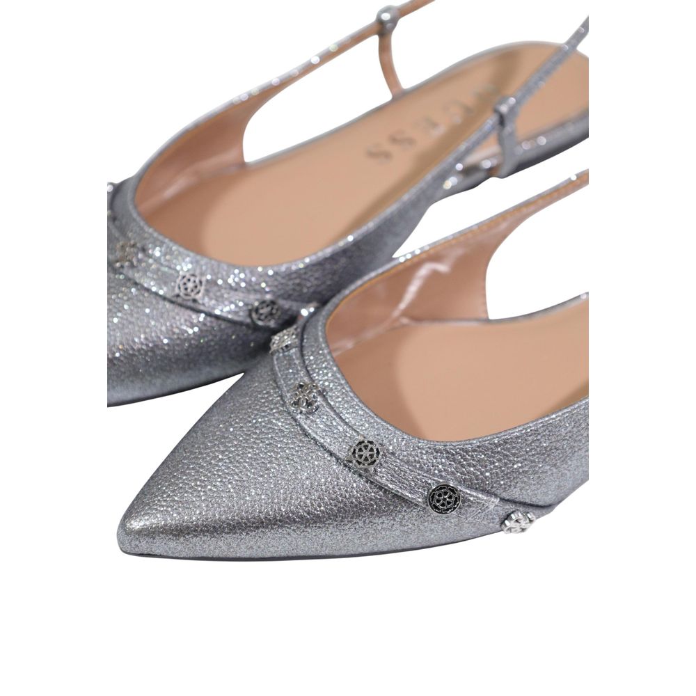 Guess Graue Plateaupumps aus Polyester