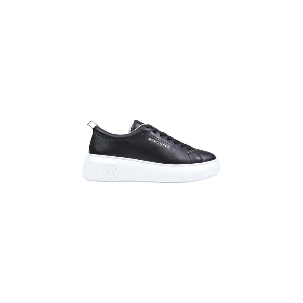 Armani Exchange Schwarze Low-Top Sneaker aus Leder