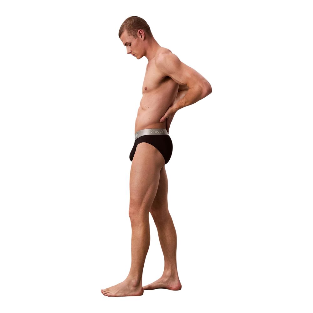 Calvin Klein Underwear Slips aus recyceltem Polyester in Schwarz und Weiß