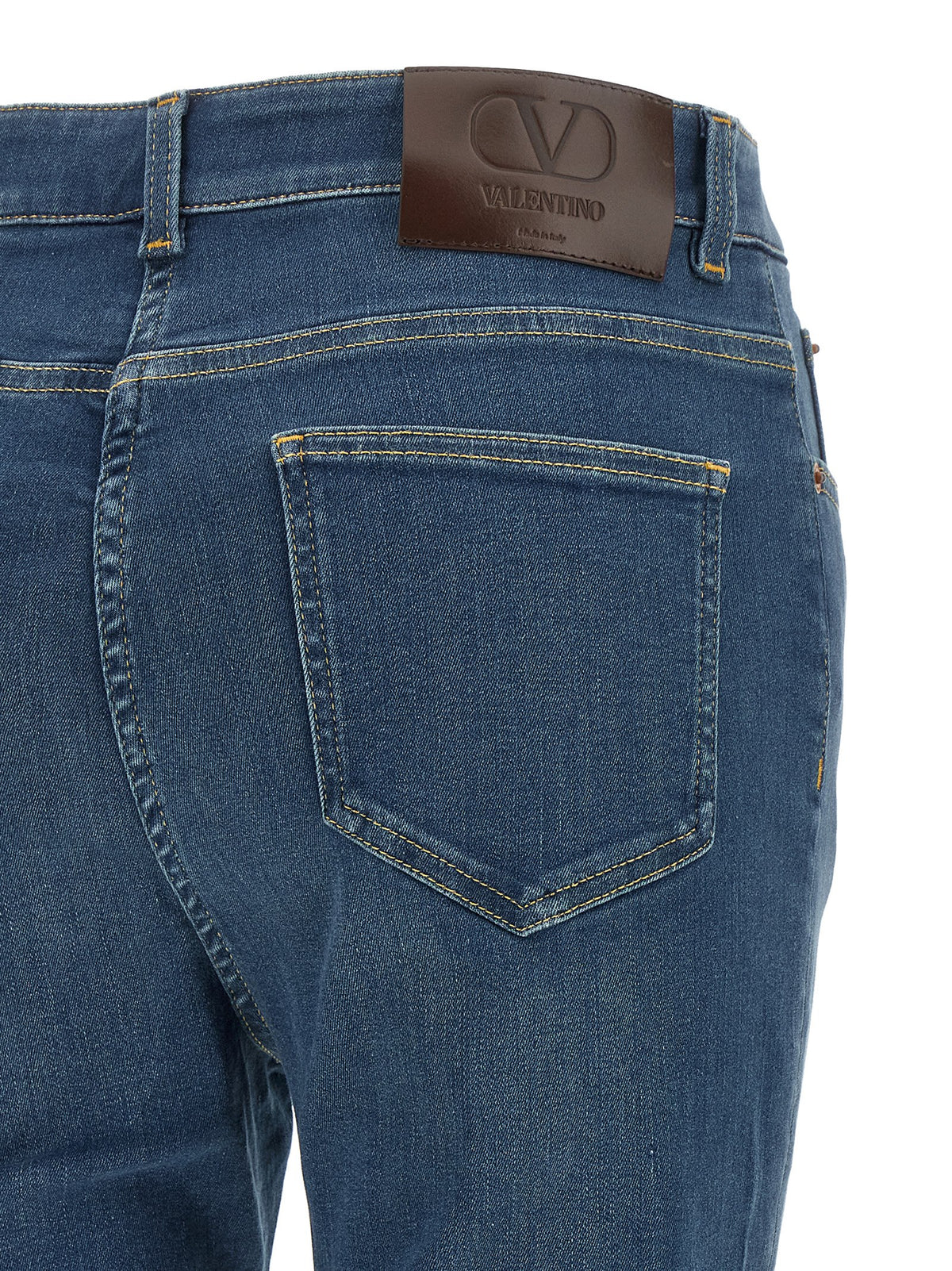 Valentino Garavani Hochtaillierte Jeans aus blauer Lammfell
