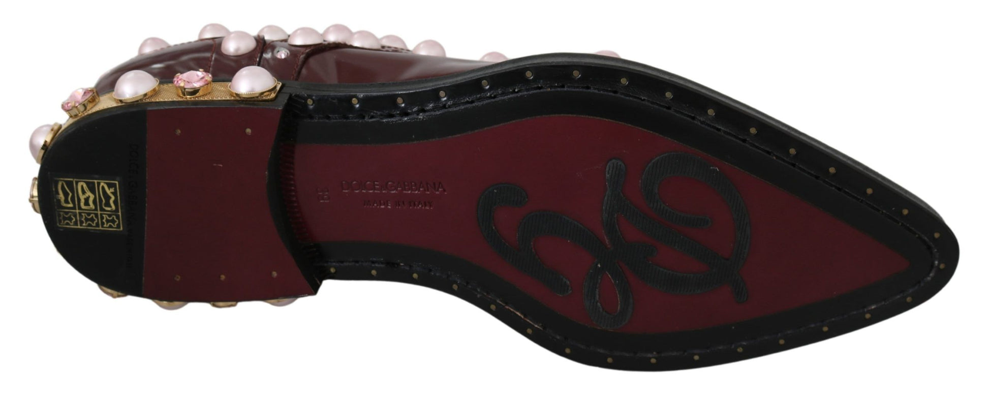 Chaussures habillées Dolce & Gabbana en cuir bordeaux avec perles de cristal