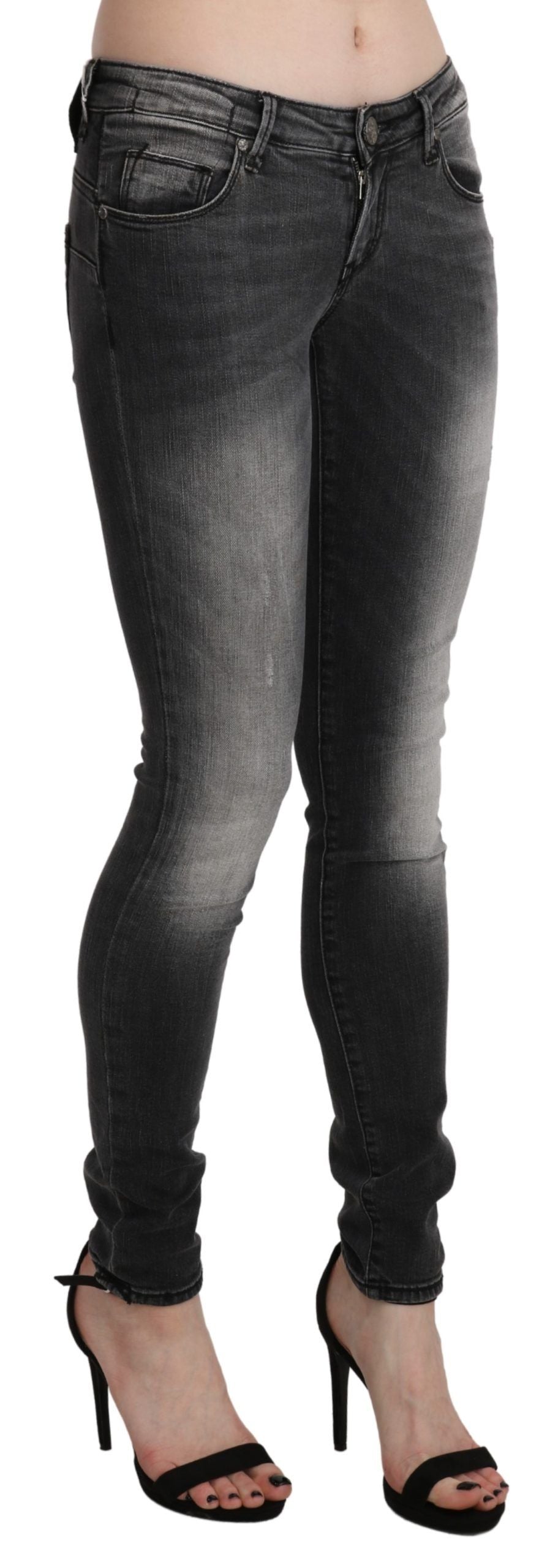 Acht – Schwarze, grau verwaschene Skinny-Jeans aus Baumwolle