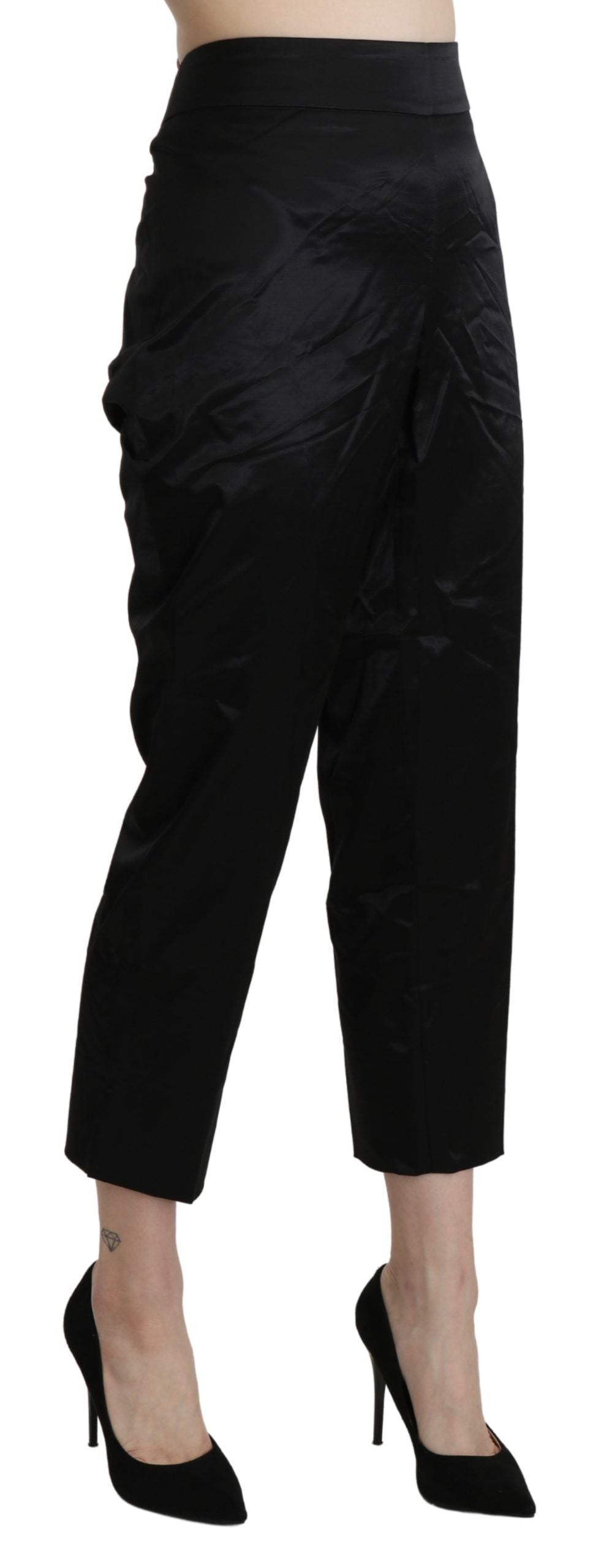 BENCIVENGA Schwarze, gerade, verkürzte Anzughose mit hoher Taille