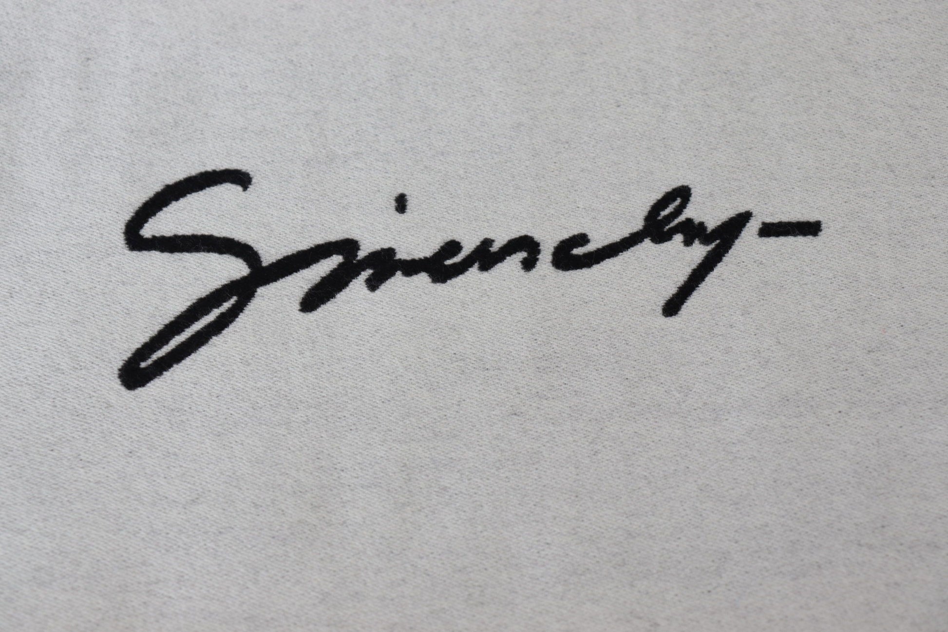 Givenchy Schwarz Weiß Wolle Unisex Winter Warm Schal Wickelschal