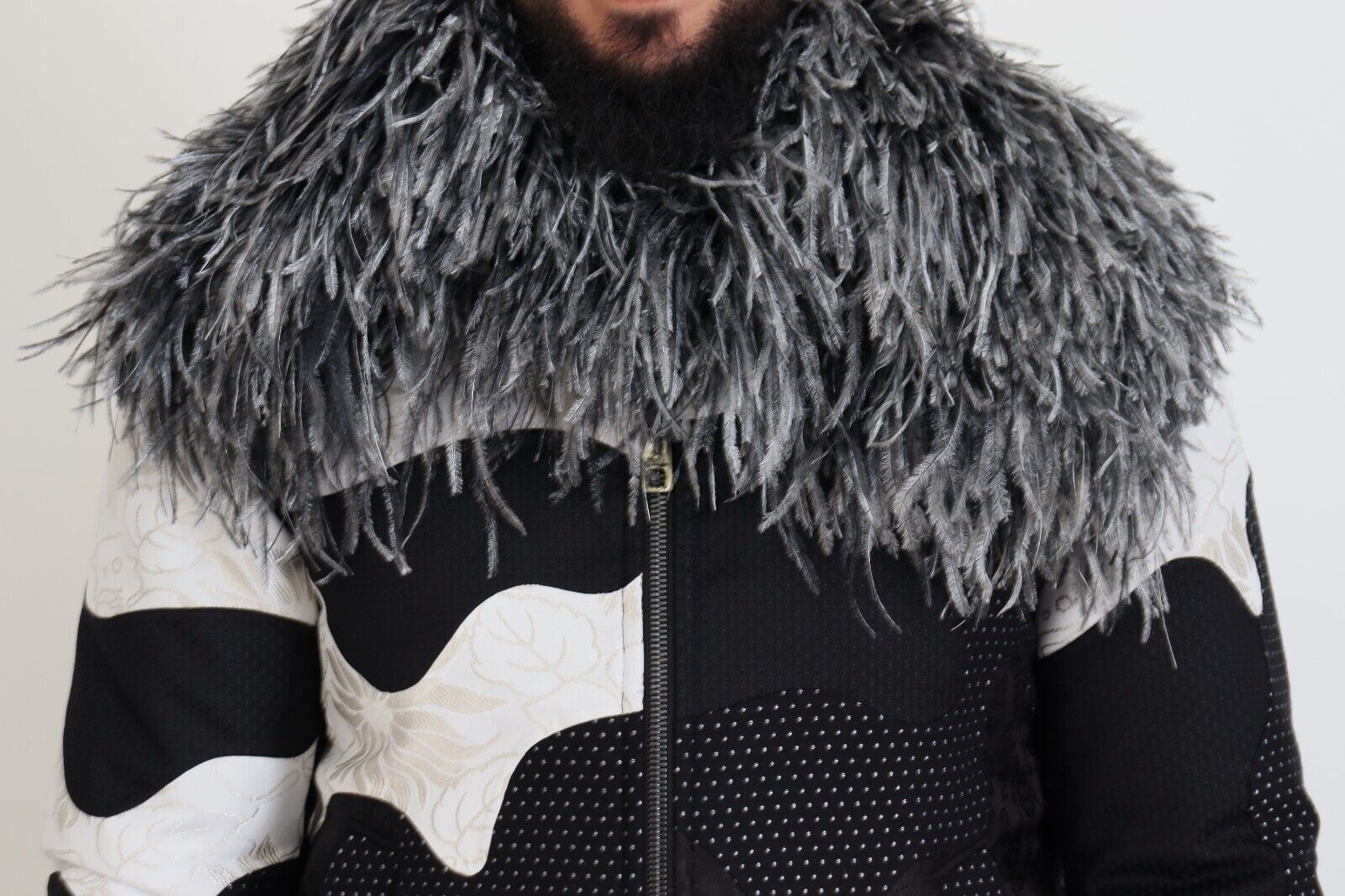 Veste Dolce & Gabbana en fourrure de mouton noire et blanche, entièrement zippée