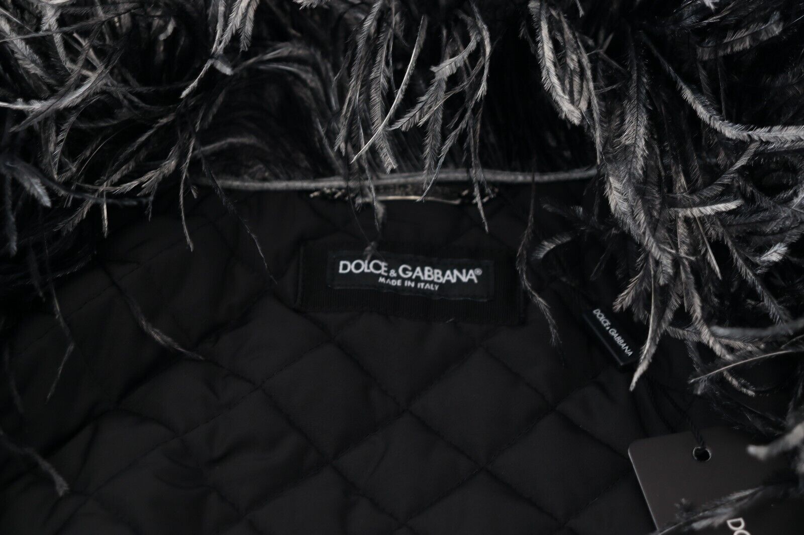 Veste Dolce & Gabbana en fourrure de mouton noire et blanche, entièrement zippée