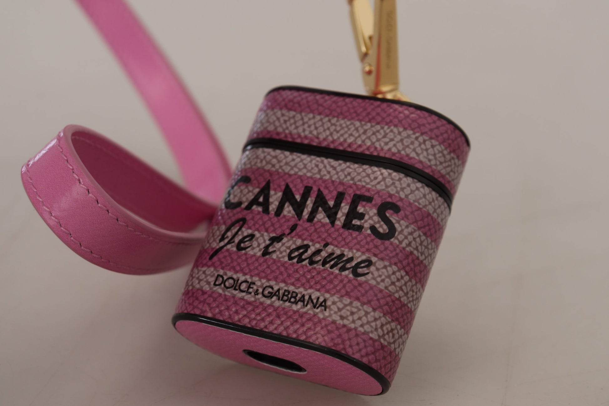 Étui AirPods Dolce & Gabbana Rose Noir en Cuir avec Logo Métallique Doré