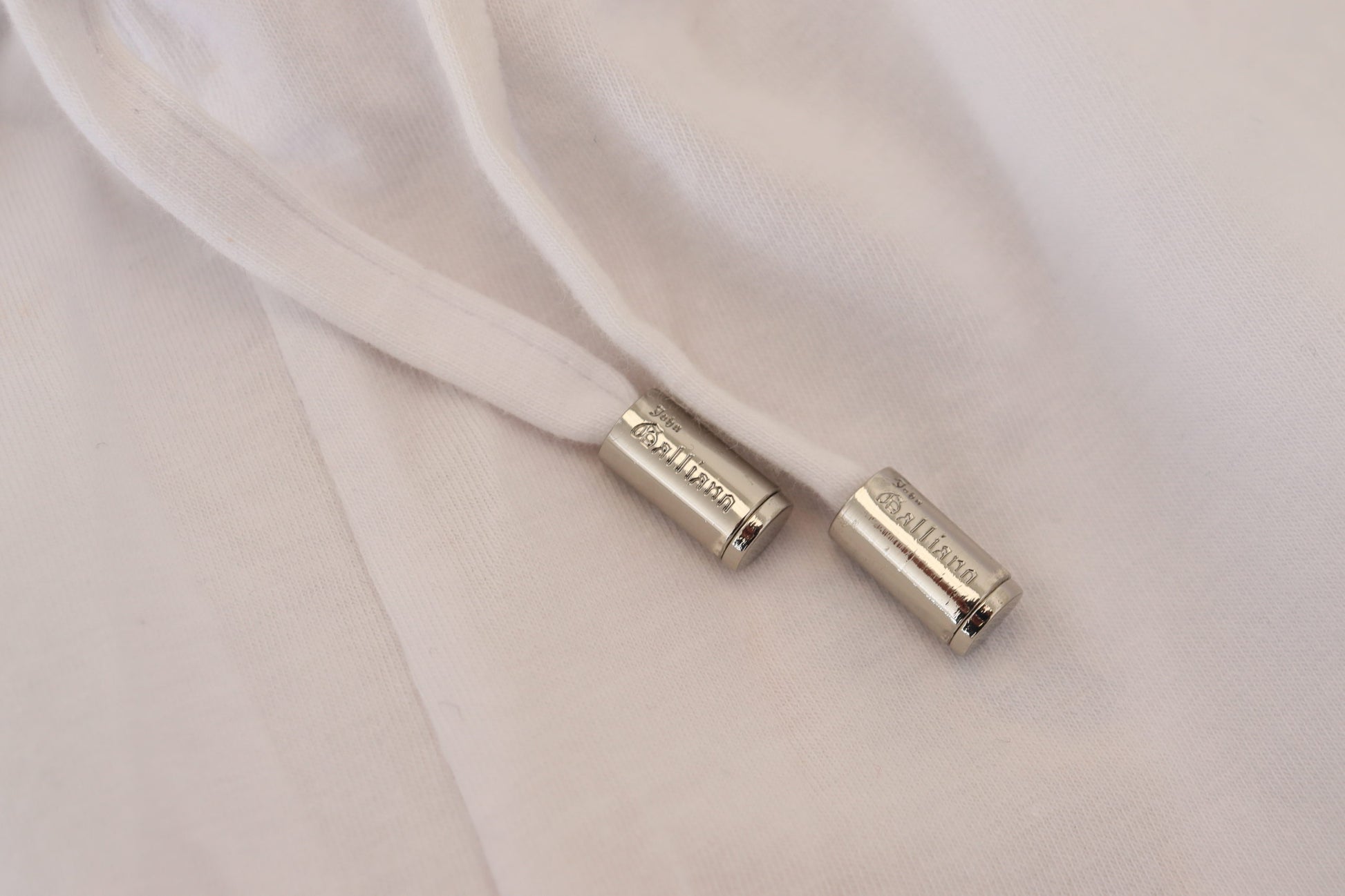 Pantalon ample en coton blanc à logo John Galliano pour homme