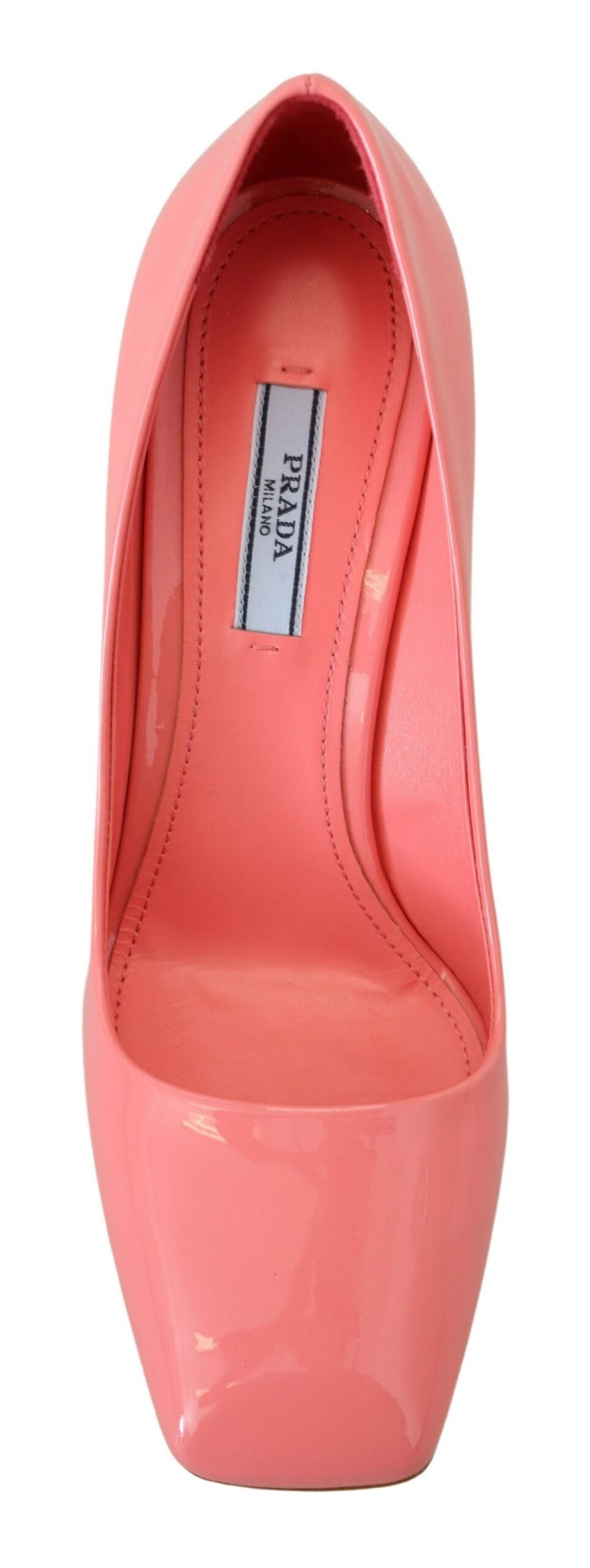 Escarpins Prada classiques en cuir verni rose à talons carrés