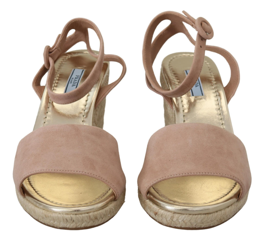 Prada – Sandalen mit Knöchelriemen aus rosa Wildleder