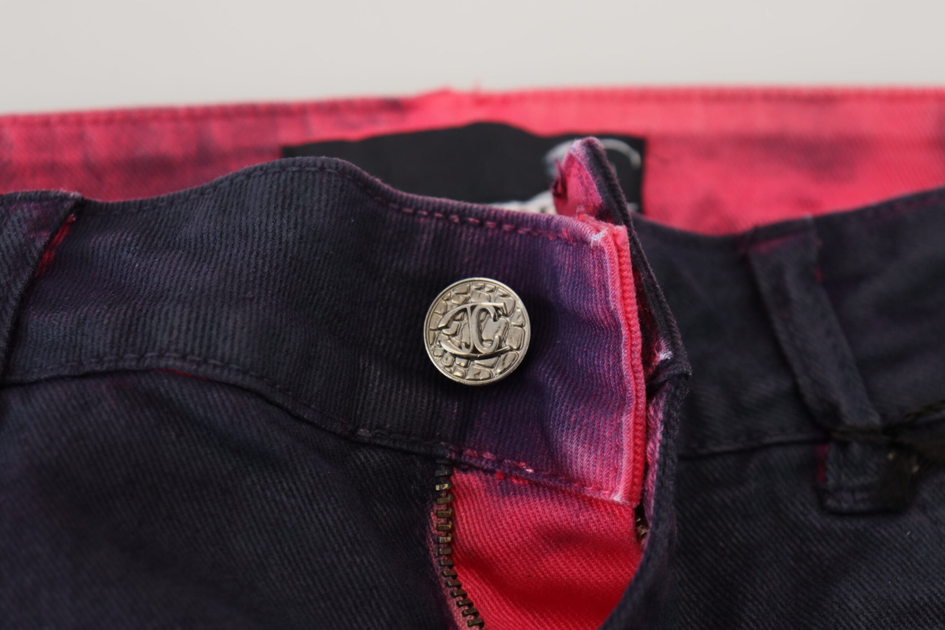 Jeans en denim décontracté pour femme Just Cavalli Noir taille basse coupe ajustée