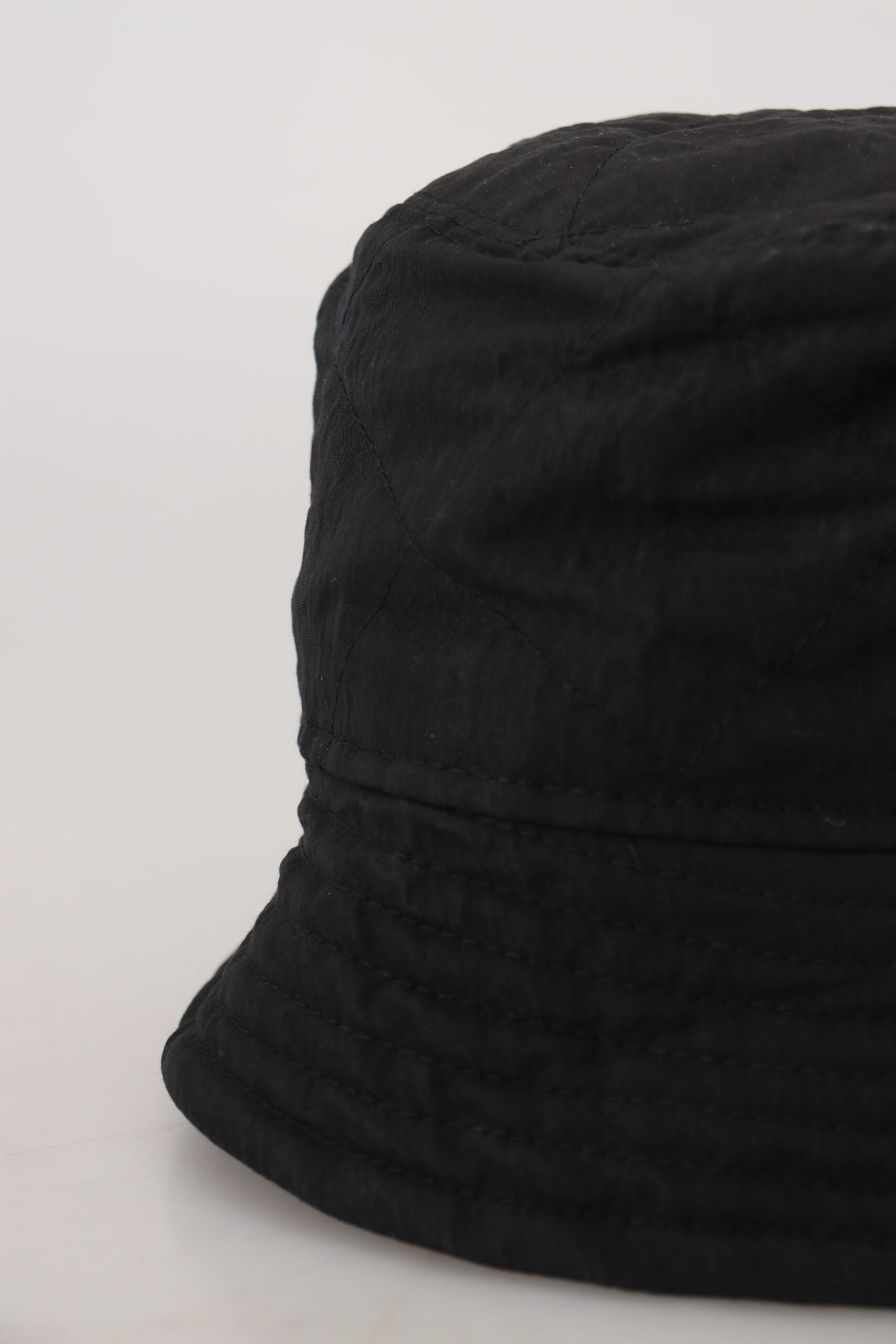 Casquette Bob Femme en Nylon Noir Dolce & Gabbana