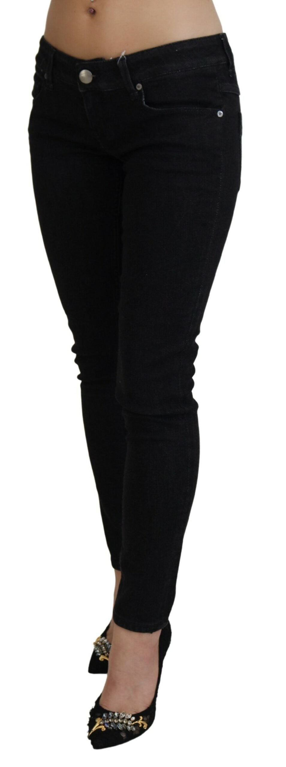 Acht – Schwarze Slim Fit-Jeans aus Baumwolldenim mit niedriger Taille