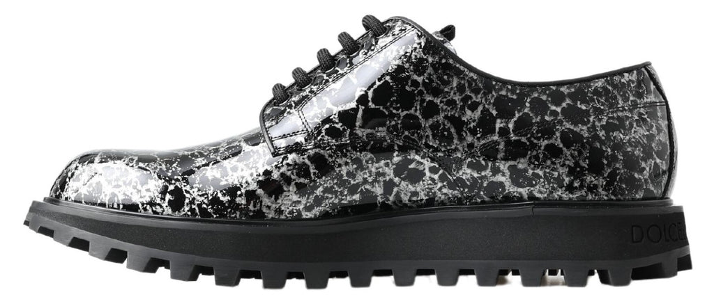 Chaussures en cuir verni Dolce & Gabbana noir et blanc Derby