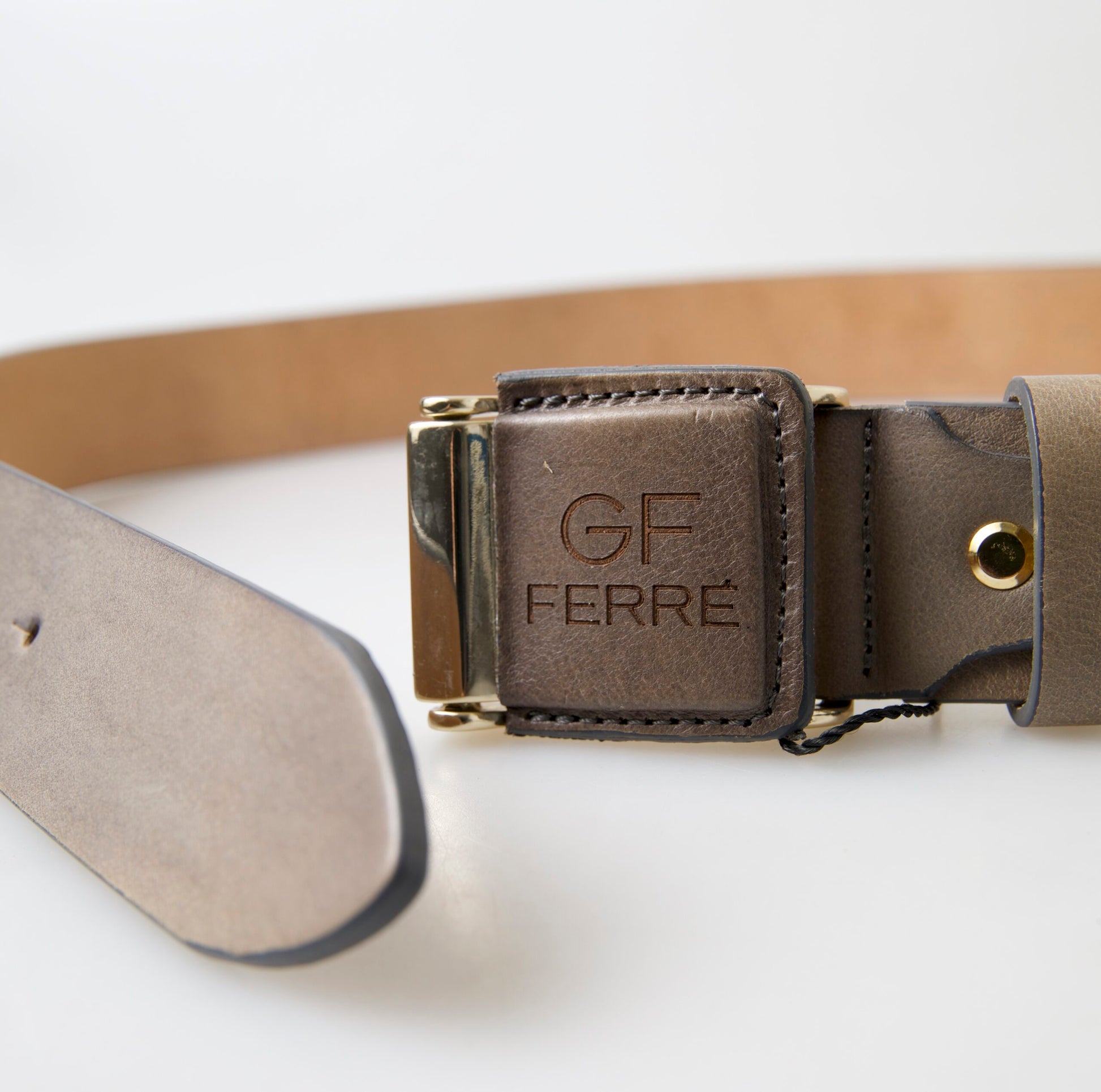 Ceinture de taille GF Ferre en cuir marron avec boucle logo