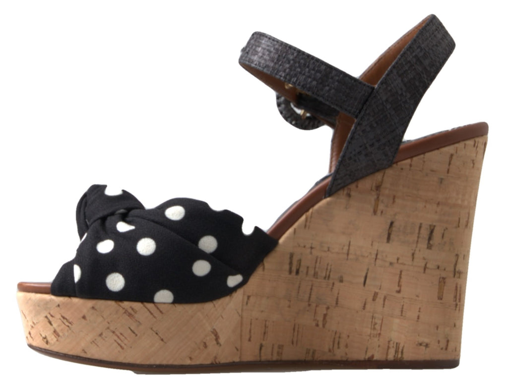 Dolce &amp; Gabbana Schwarze Keilabsatzsandalen mit gepunktetem Knöchelriemen