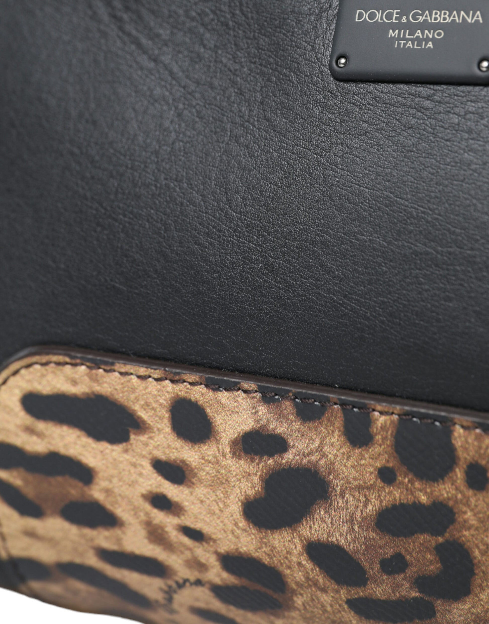 Dolce &amp; Gabbana – Gürteltasche mit Logo aus exotischem Leder in Schwarz