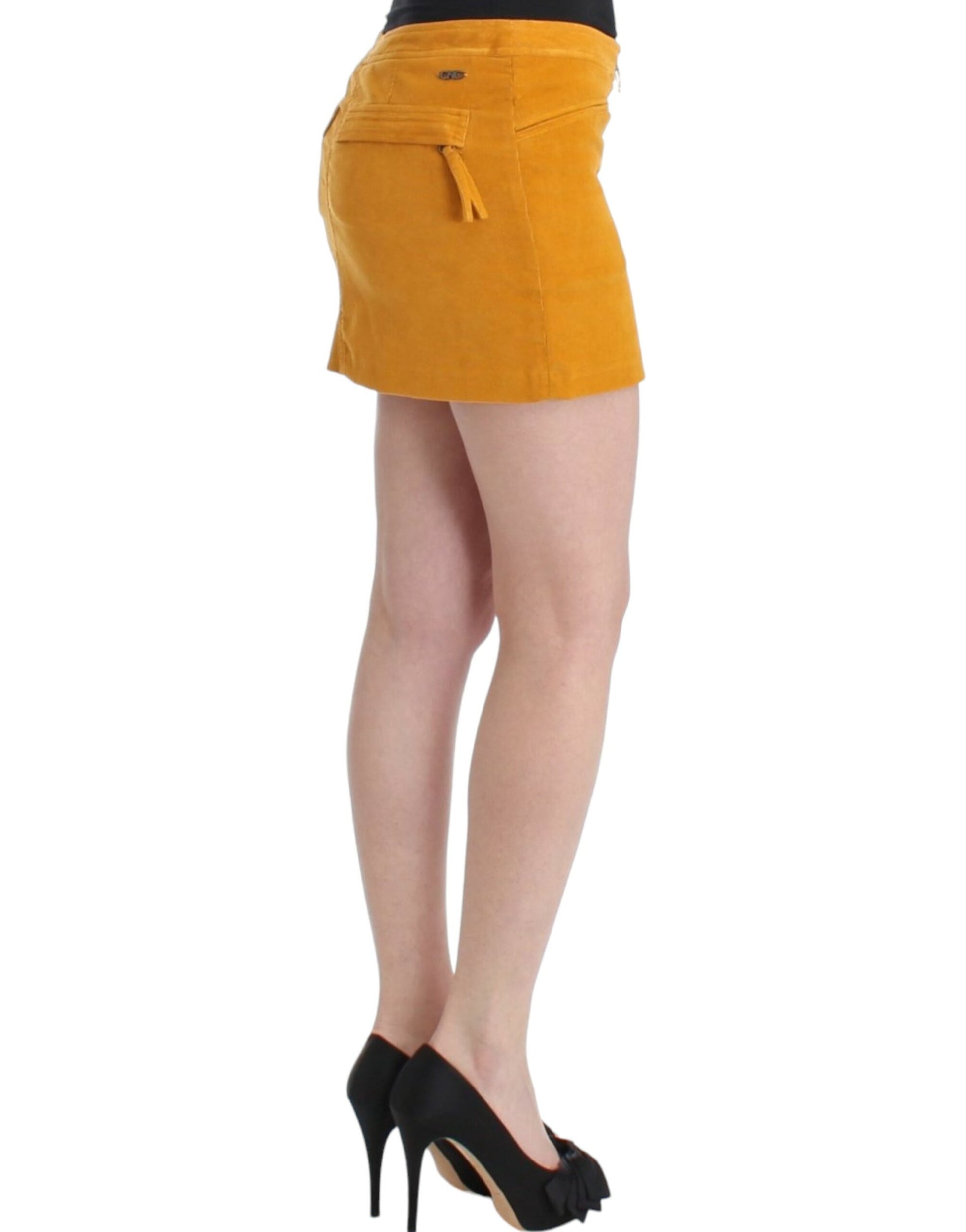 Mini-jupe en velours côtelé jaune Costume National