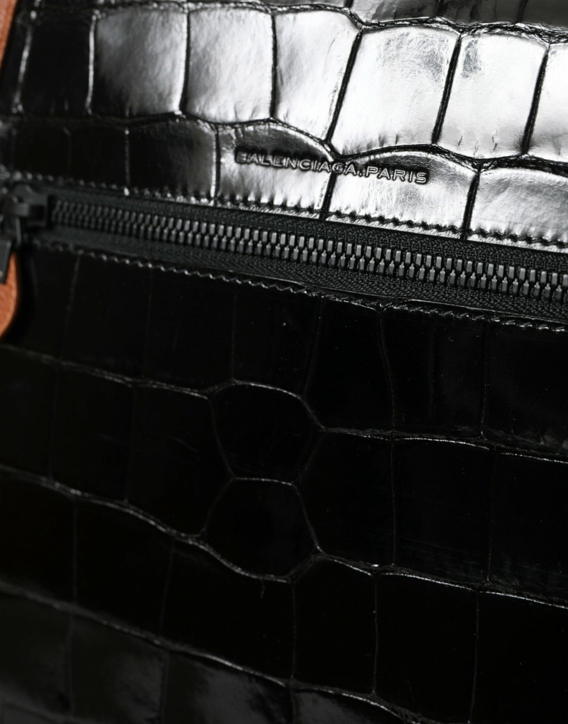 Balenciaga Schwarz Braun Exotisches Hautleder Vertikale Umhängetasche